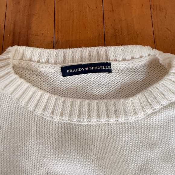Brandy Melville Sweaters - Brandy Melville Cream Knit Pullover